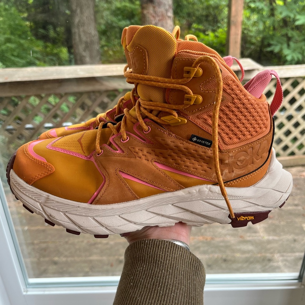 HOKA Anacampa mid gtx hiking boot shoes